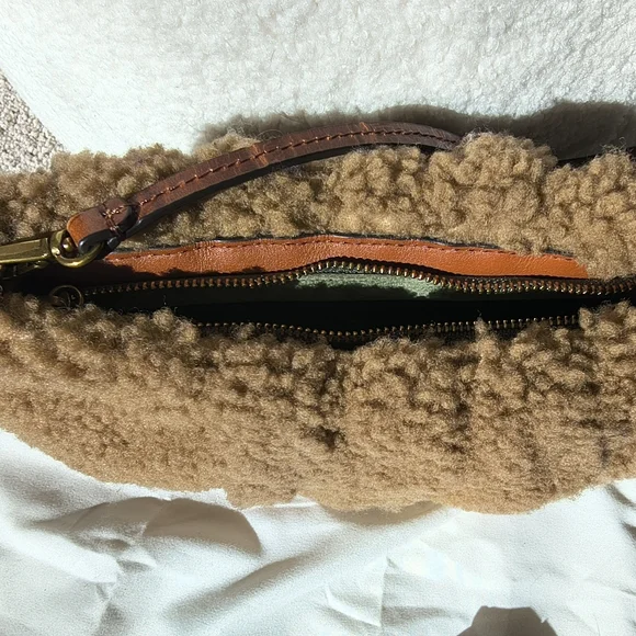 STAUD Tan Natural Bean Shearling Shoulder Bag - Picture 8 of 14